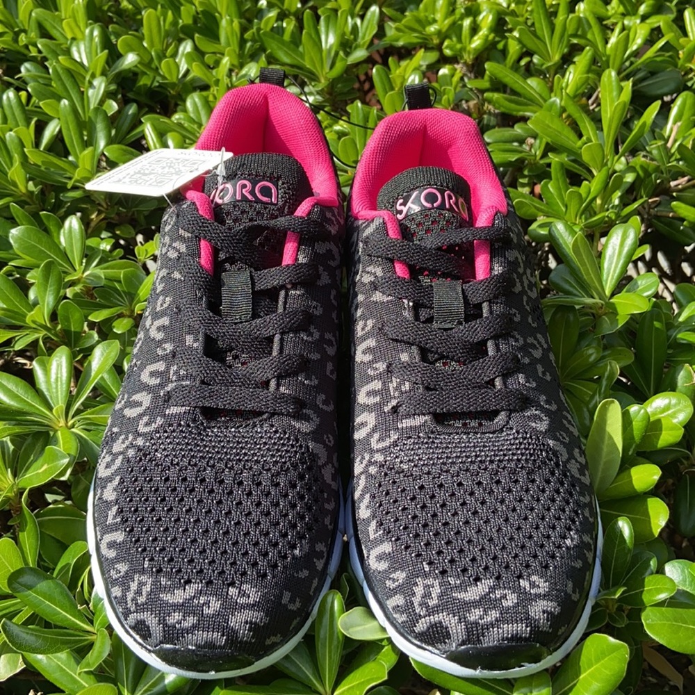 SKORA RUNNING SHOES - Picture 2 of 7